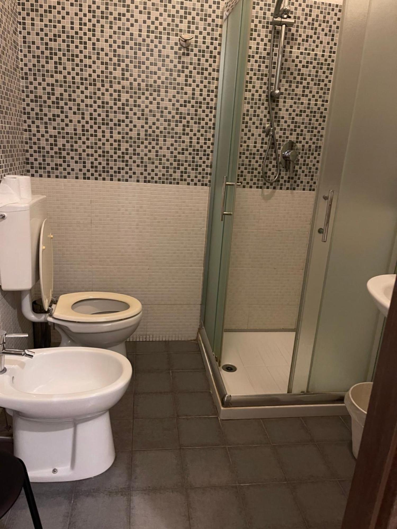 Hotel Bissi 米兰 外观 照片